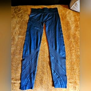 NWOT MARIKA LEGGINGS